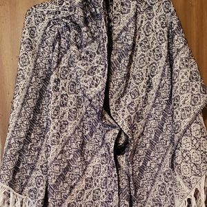 Soft material cardigan/shawl.